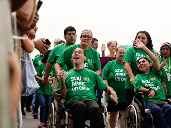 Desfile do 7 de Setembro na Avenida Beira-Mar, em Vitória por Fernando Madeira