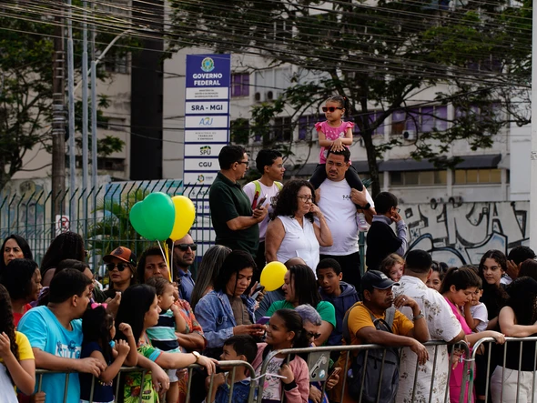 Desfile do 7 de Setembro na Avenida Beira-Mar, em Vitória por Fernando Madeira