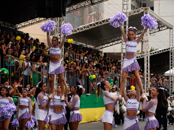 Desfile do 7 de Setembro na Avenida Beira-Mar, em Vitória por Fernando Madeira