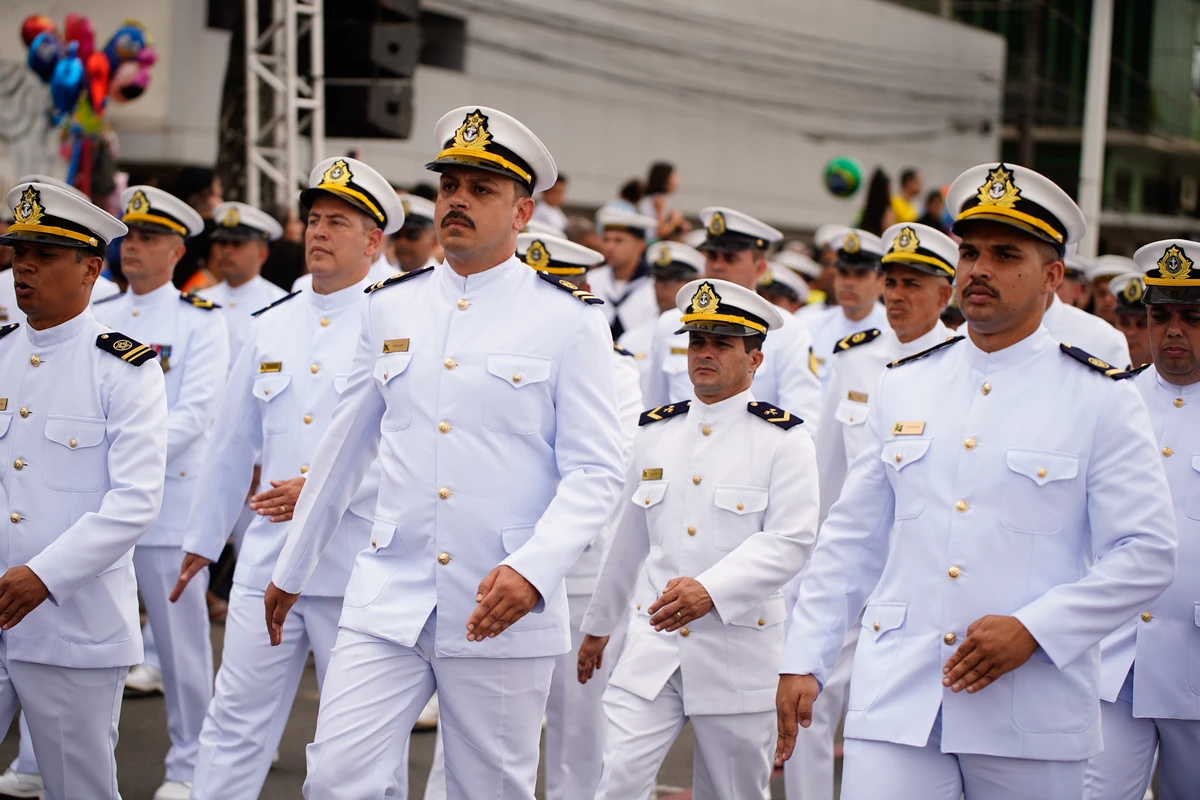 Desfile do 7 de Setembro na Avenida Beira-Mar, em Vitória por Fernando Madeira