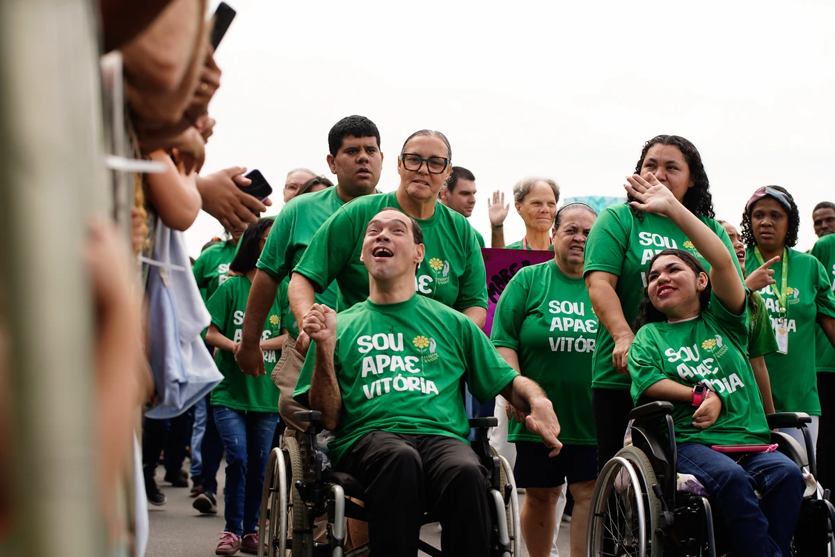 Desfile do 7 de Setembro na Avenida Beira-Mar, em Vitória por Fernando Madeira