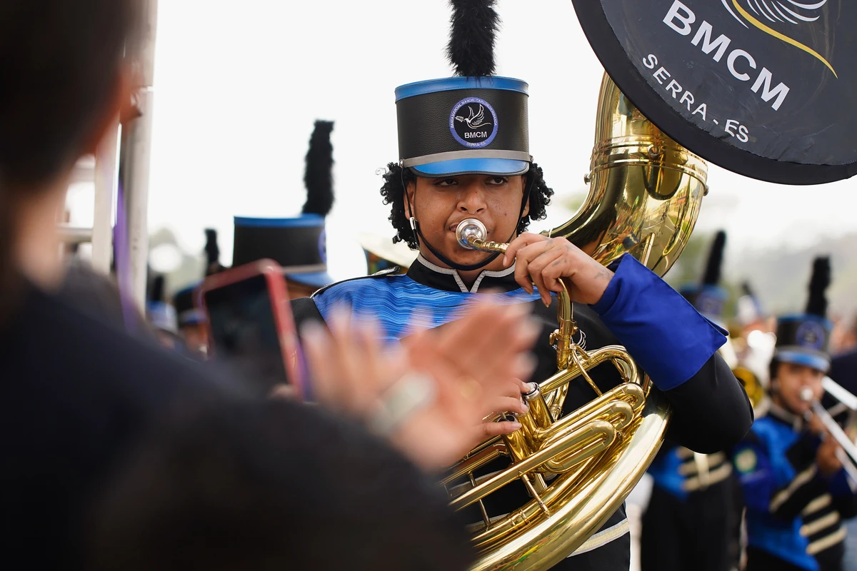 Desfile do 7 de Setembro na Avenida Beira-Mar, em Vitória por Fernando Madeira