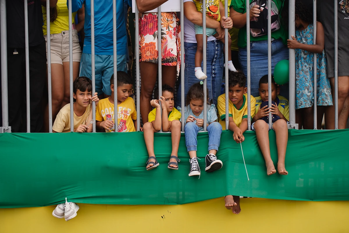 Desfile do 7 de Setembro na Avenida Beira-Mar, em Vitória por Fernando Madeira