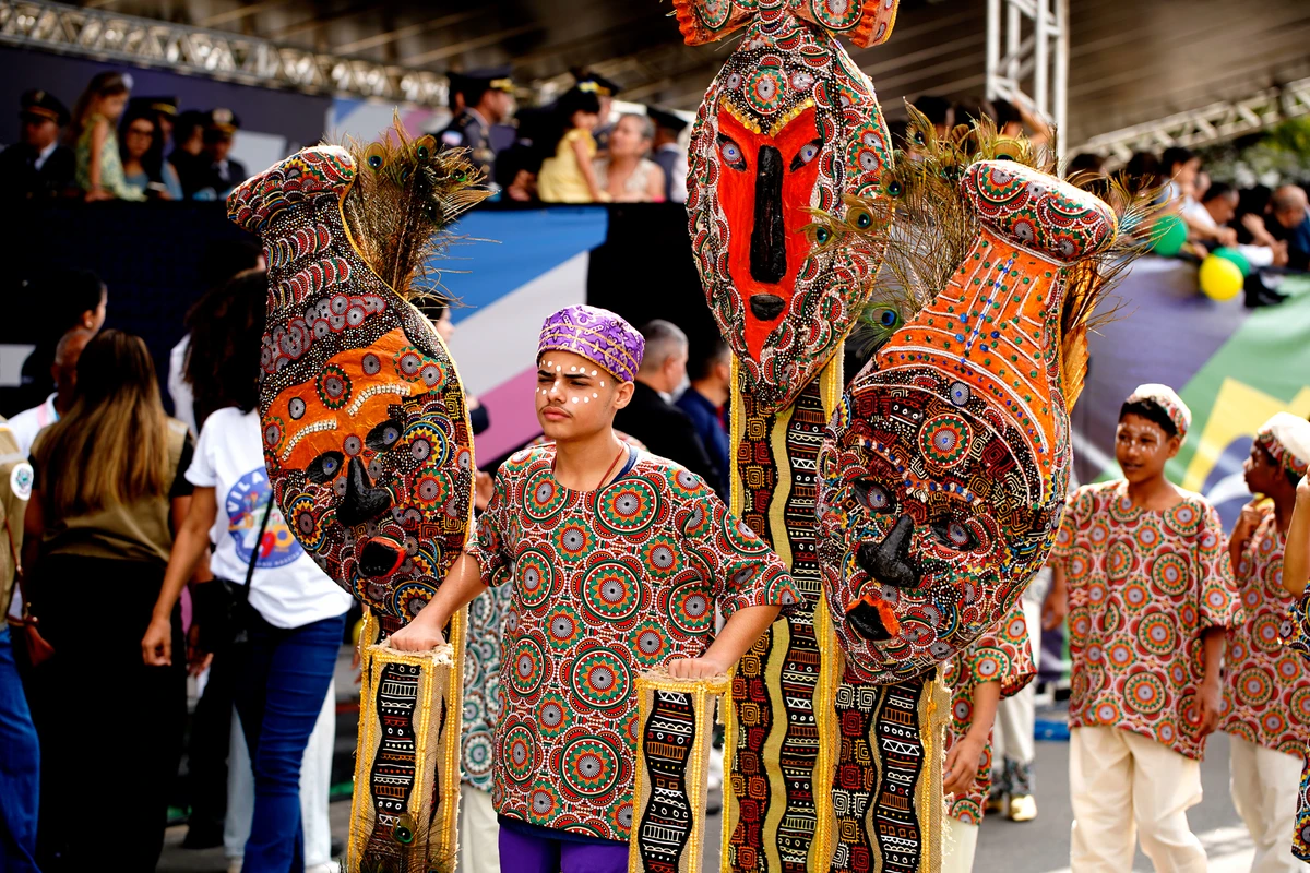 Desfile do 7 de Setembro na Avenida Beira-Mar, em Vitória por Fernando Madeira