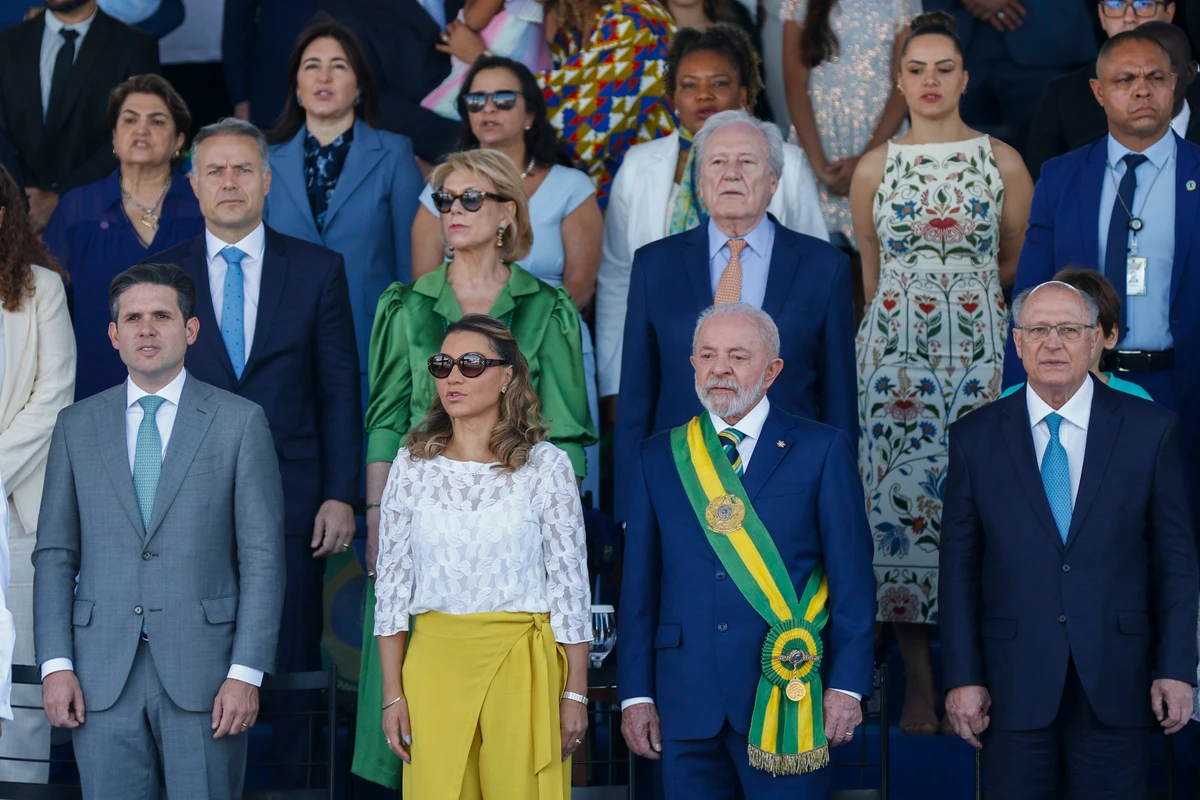 O presidente Luiz Inácio Lula da Silva participa do desfile do Dia da Independência