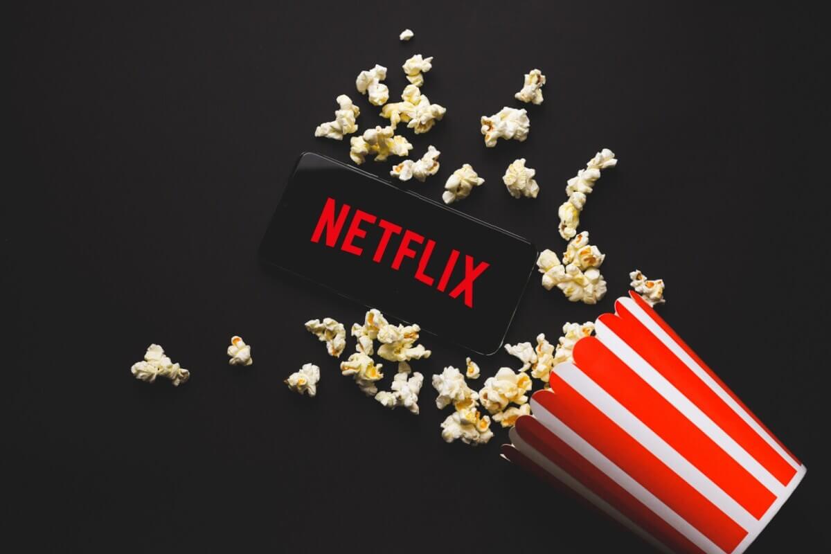 Esta semana chega com grandes estreias para os assinantes da Netflix (Imagem: xalien | Shutterstock)