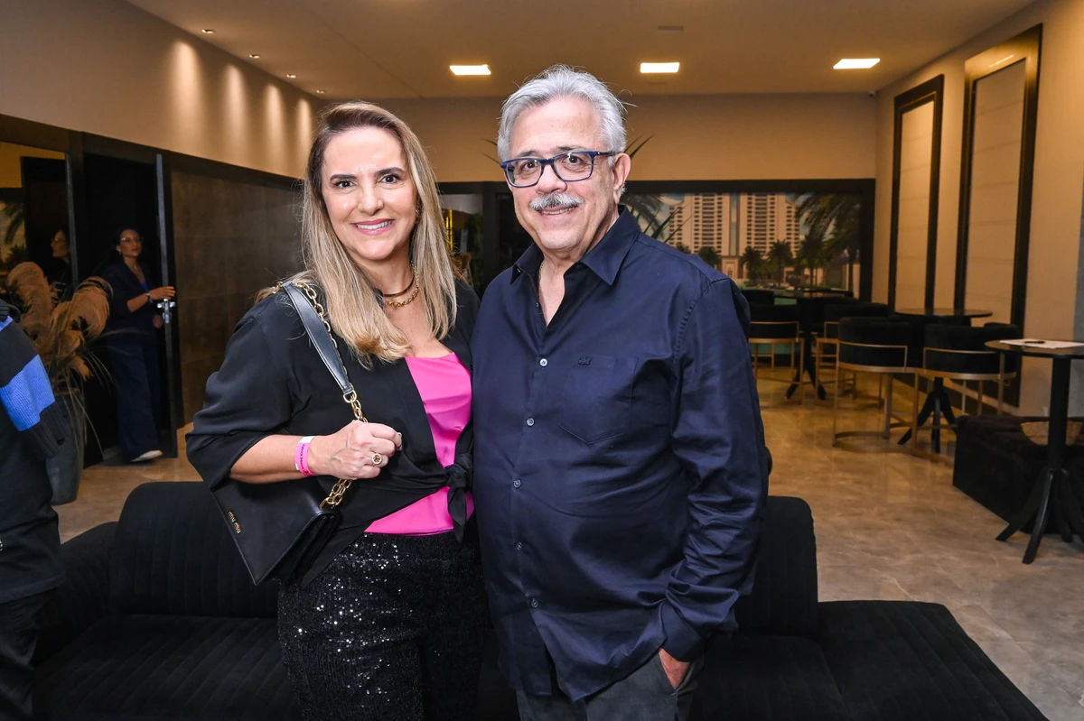  Shirley e Ariosto Santos