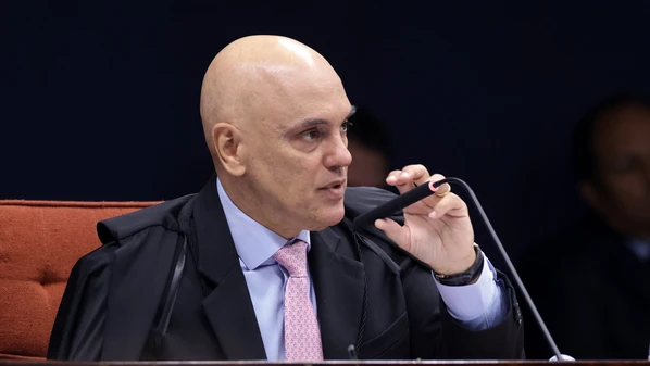 Alvo da Lei Magnitsky desde julho, ministro do STF se pronuncia pela 1ª vez após anúncio de sanções financeira contra Viviane Barci