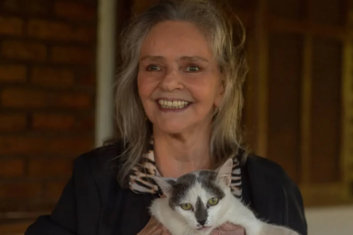 Angela Ro Ro só recebia R$ 800 mensais ao final de sua vida