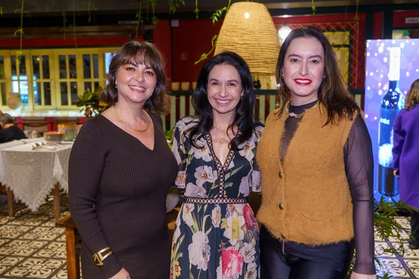 Cristiane Guimarães, Danielle Dalvi e Graciela Puppim