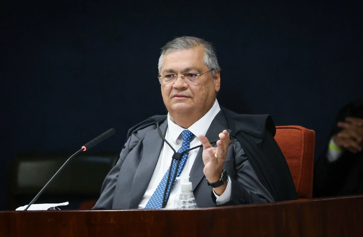Ministro do STF Flávio Dino apresenta seu voto no terceiro dia de julgamento da trama golpista