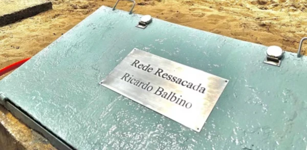 Quadra de futevôlei em Vila Velha ganha o nome de Ricardo Balbino em homenagem ao ex-zagueiro do Tupi