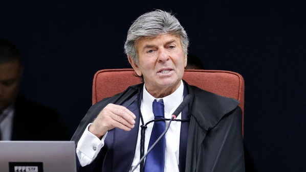Ministro falou em nulidade do processo por incompetência da Corte
