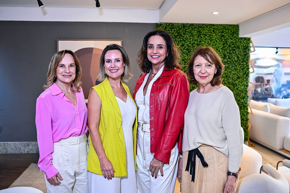 Marcia Flores, Potira Manhães, Denise Giestas e Célia Colodete