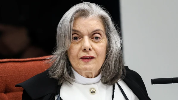 A ministra do STF é relatora de ação que questiona legislação aprovada no Espírito Santo e, em seu voto, sustenta que a norma viola princípios fundamentais como dignidade e igualdade