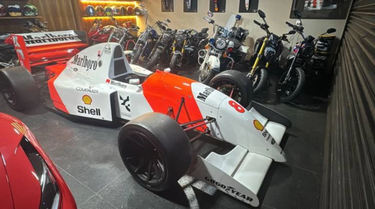 Bens apreendidos em Brasília em operação da Polícia Federal que tem como alvo o careca do INSS por Polícia Federal