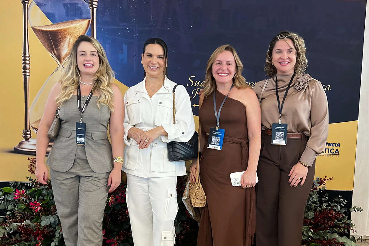 Bruna Mucciacito, Valéria Gaurink Fundão, Rosana Rubin e Adriana Silva