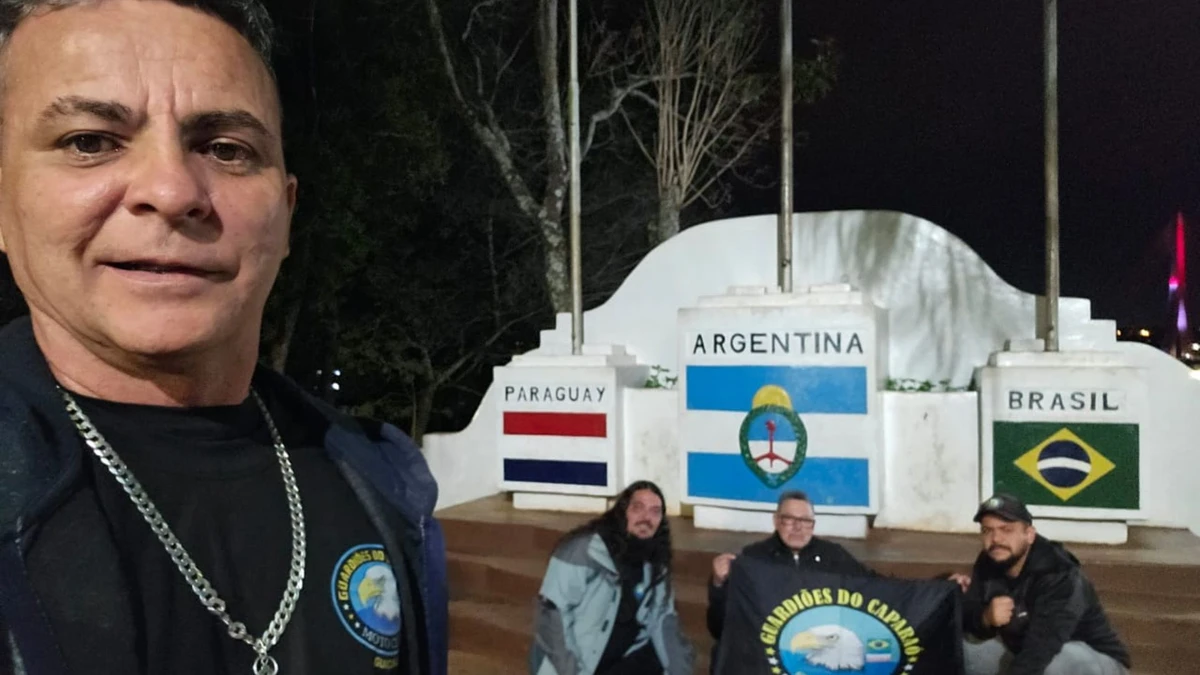 Marco das Três Fronteiras: Paraguai, Argentina e Brasil por Motoclube Guardiões do Caparaó