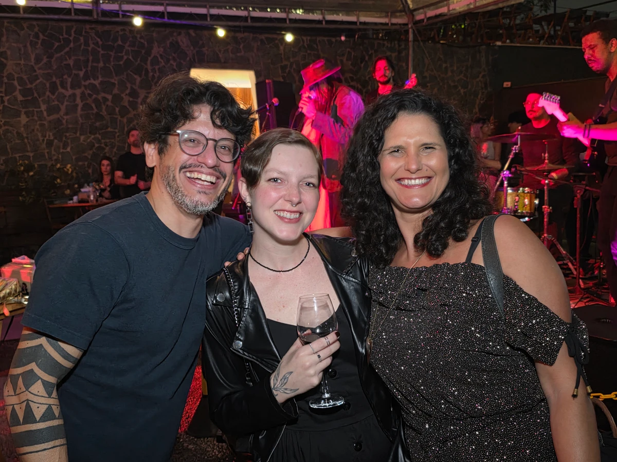 Fernando Sonegheti, Ellen Flegler e Lethicia Ribeiro