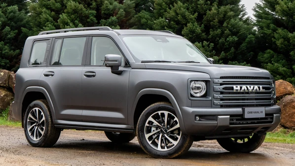 Com o slogan “um grande carro para grandes aventuras”, o H9 vem envolvido a uma promessa audaciosa: ter o pacote mais completo de itens de segurança e de conforto da categoria de SUVs de sete lugares, aliado a garantia de dez anos