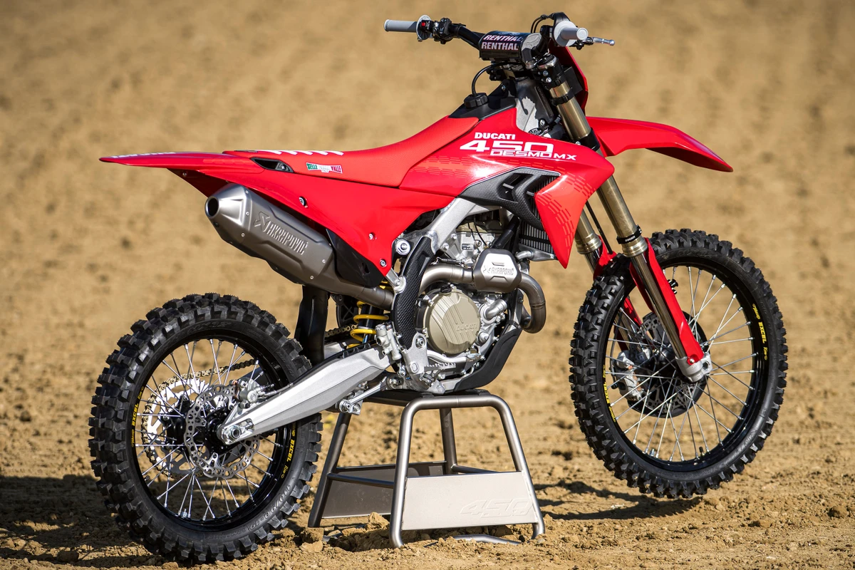 Ducati Desmo450 MX