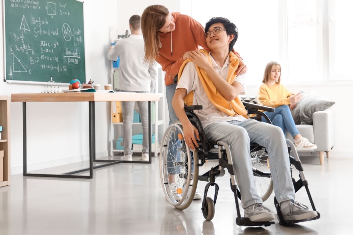 Para realizar mediações efetivas, é essencial saber as necessidades e, principalmente, potencialidades do aluno (Imagem: Pixel-Shot | Shutterstock)