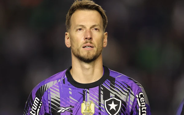 Neto passará por cirurgia e está fora da temporada