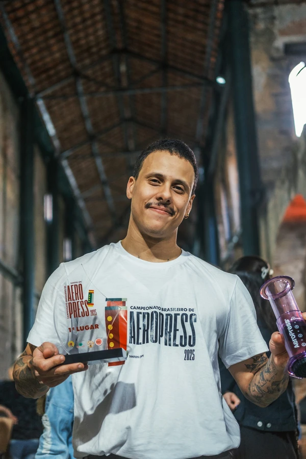 O-barista-Caio-Lucena