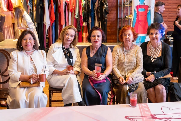 Luzia Toledo, Rita Garajau, Salete Freitas e Beatriz Rassele Croce 