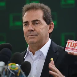 Deputado próximo de Moraes, do STF, foi escolhido relator de projeto que deve prever redução de penas, em vez de liberação total de condenados