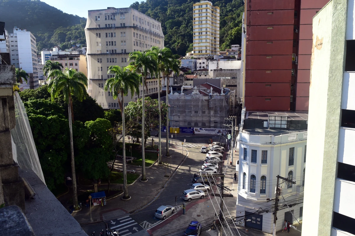 Praça Costa Pereira, no Centro de Vitória, vista do terraço do SESC Glória por Carlos Alberto Silva