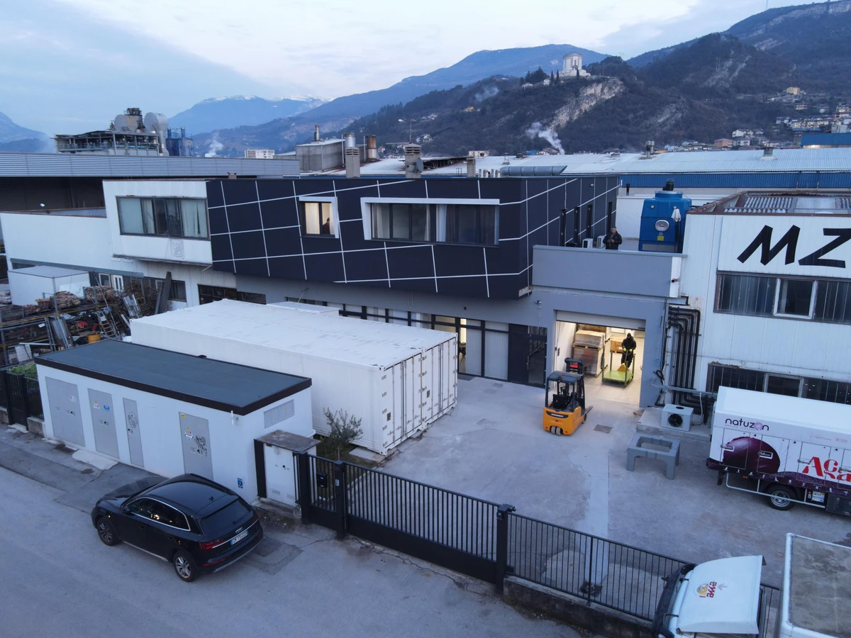 Fábrica do Açaí Natuzon, do Grupo Lamoia, na Itália