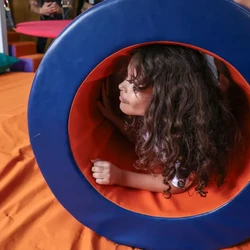 A triagem para TEA, conhecido como M-Chat, identifica sinais de autismo em crianças já nos primeiros anos de vida