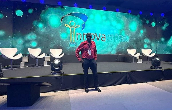 Anatalício dos Reis Silva no evento de inovação em Foz do Iguaçu (PR), onde conquistou três prêmios