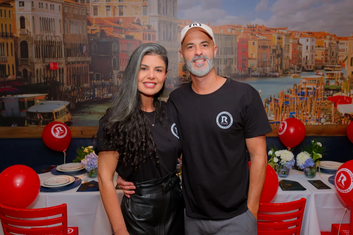 Carol Lobato e Ricardo Lobato