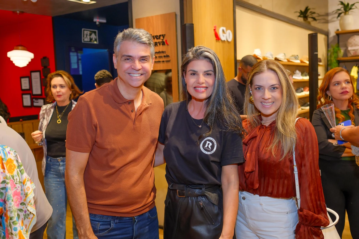 Pierre Almeida, Carol Lobato e Gisa Almeida