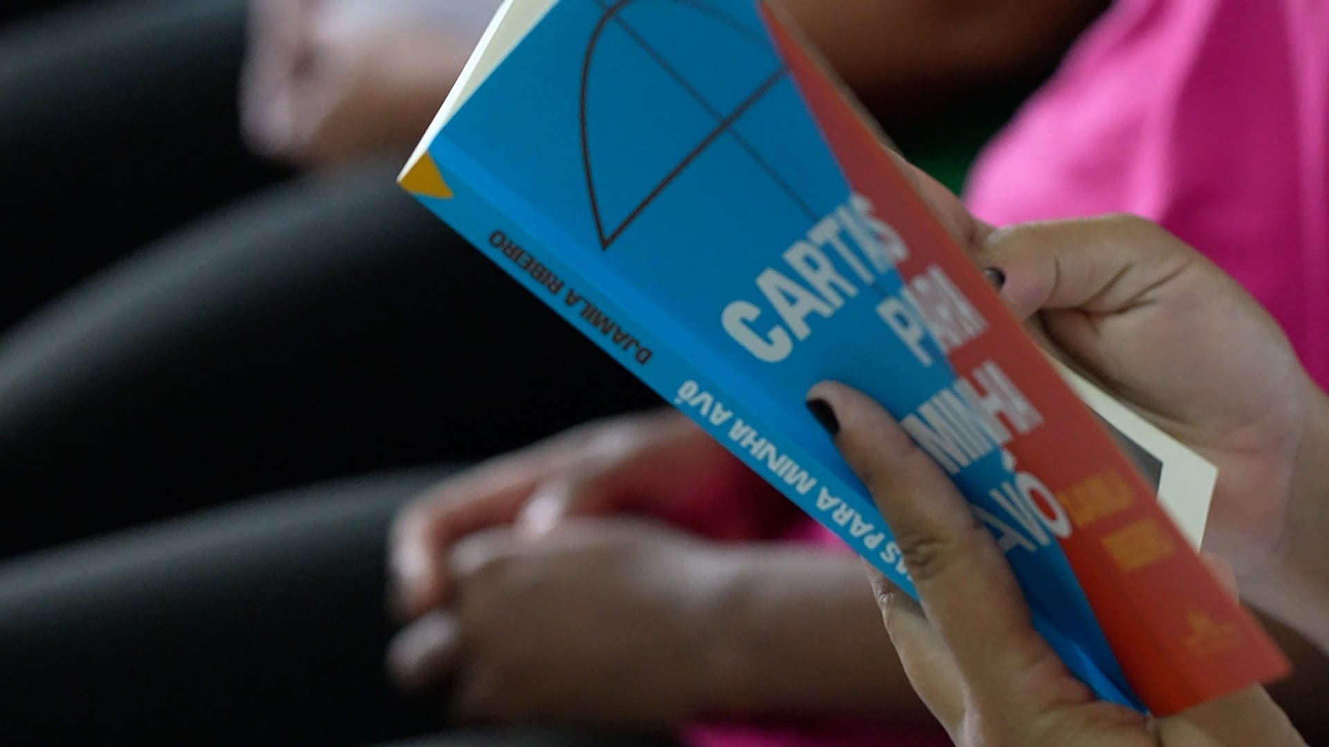 Projeto de leitura na Unidade Feminina de Internação (UFI), em Cariacica por Vitor Jubini