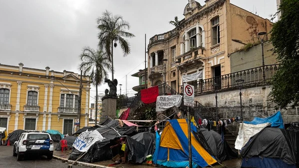 Decisão saiu na sexta-feira (19) e aponta que cumprimento vale a partir das 6h deste sábado (20); grupo disse à reportagem que não foi informado sobre a sentença