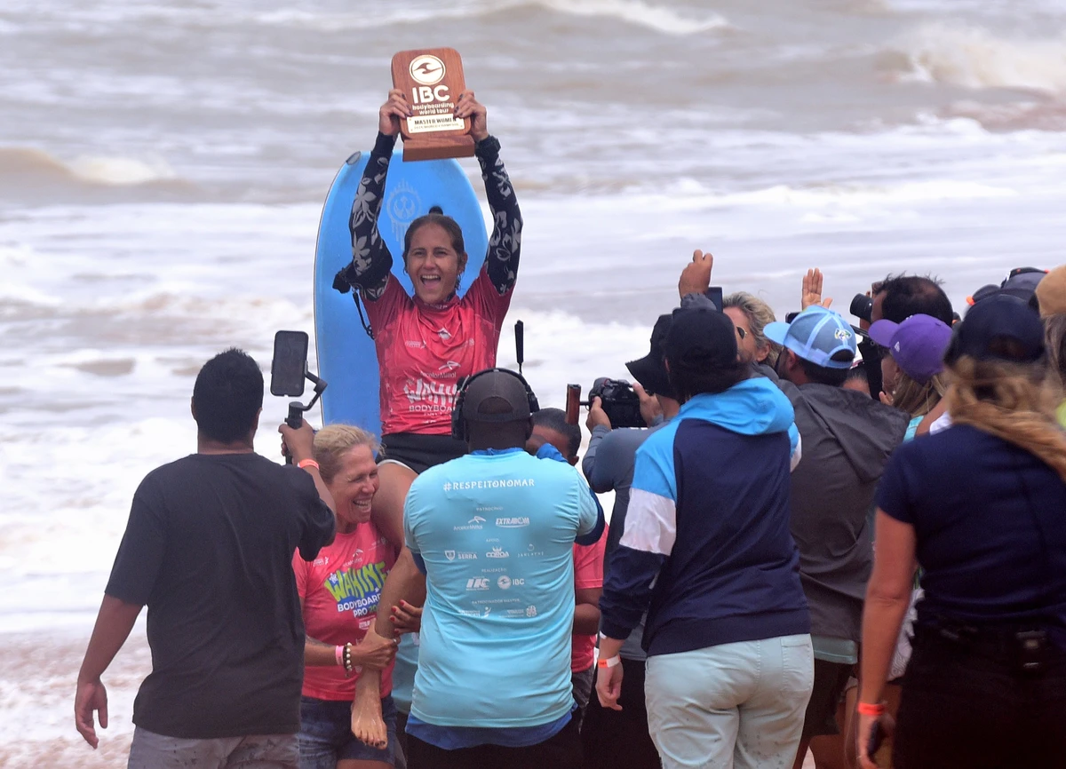 Joselani Amorim ganha Mundial de Bodyboarding  em Jacaraípe, Serra por Carlos Alberto Silva
