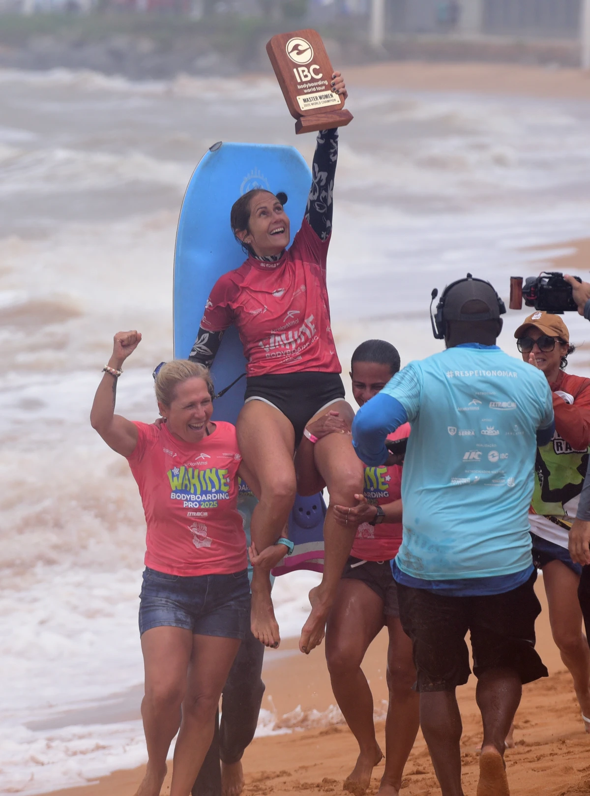 Joselani Amorim ganha Mundial de Bodyboarding  em Jacaraípe, Serra por Carlos Alberto Silva