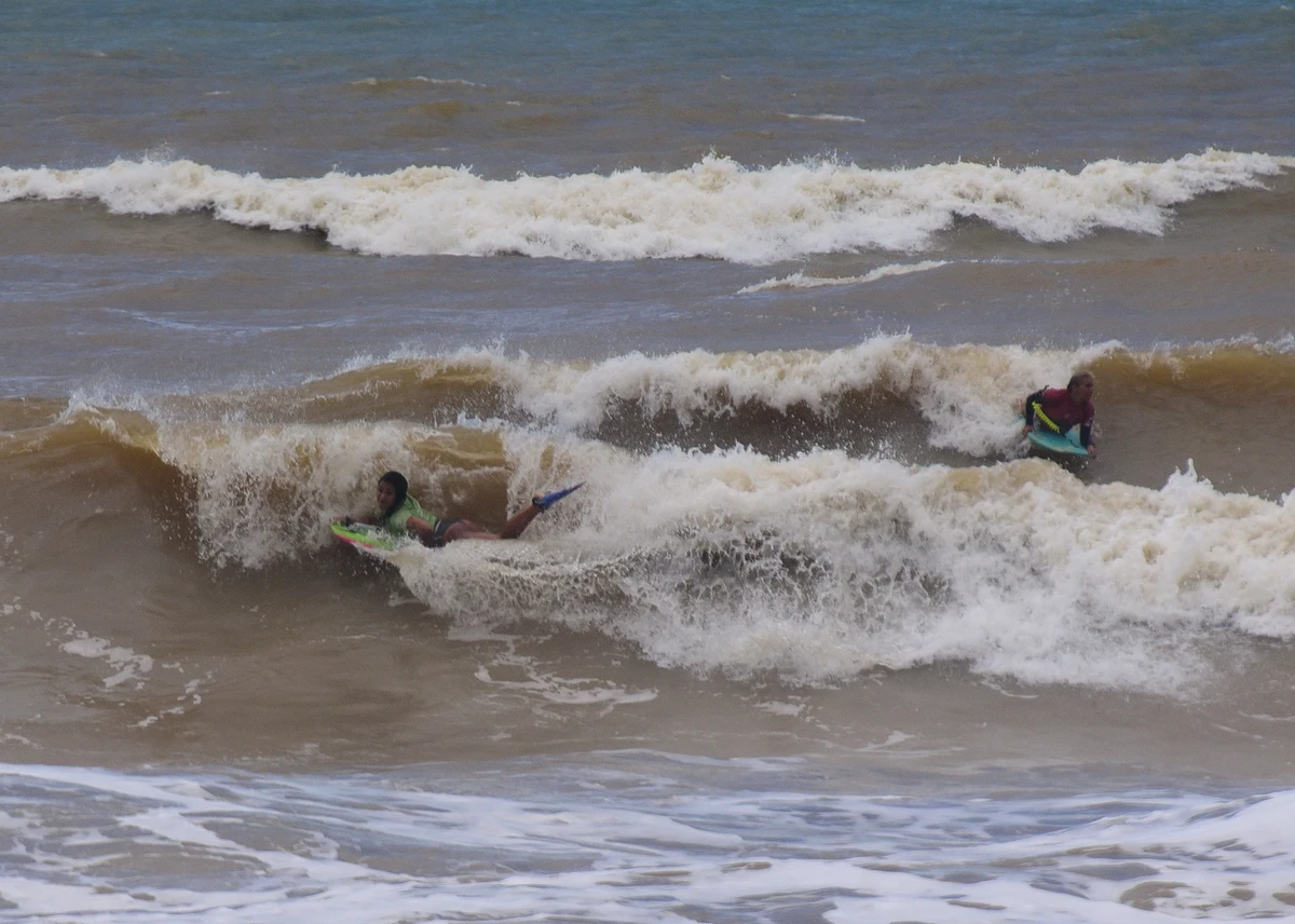 Luna Hardman ganha Mundial de Bodyboarding  em Jacaraípe, Serra por Carlos Alberto Silva