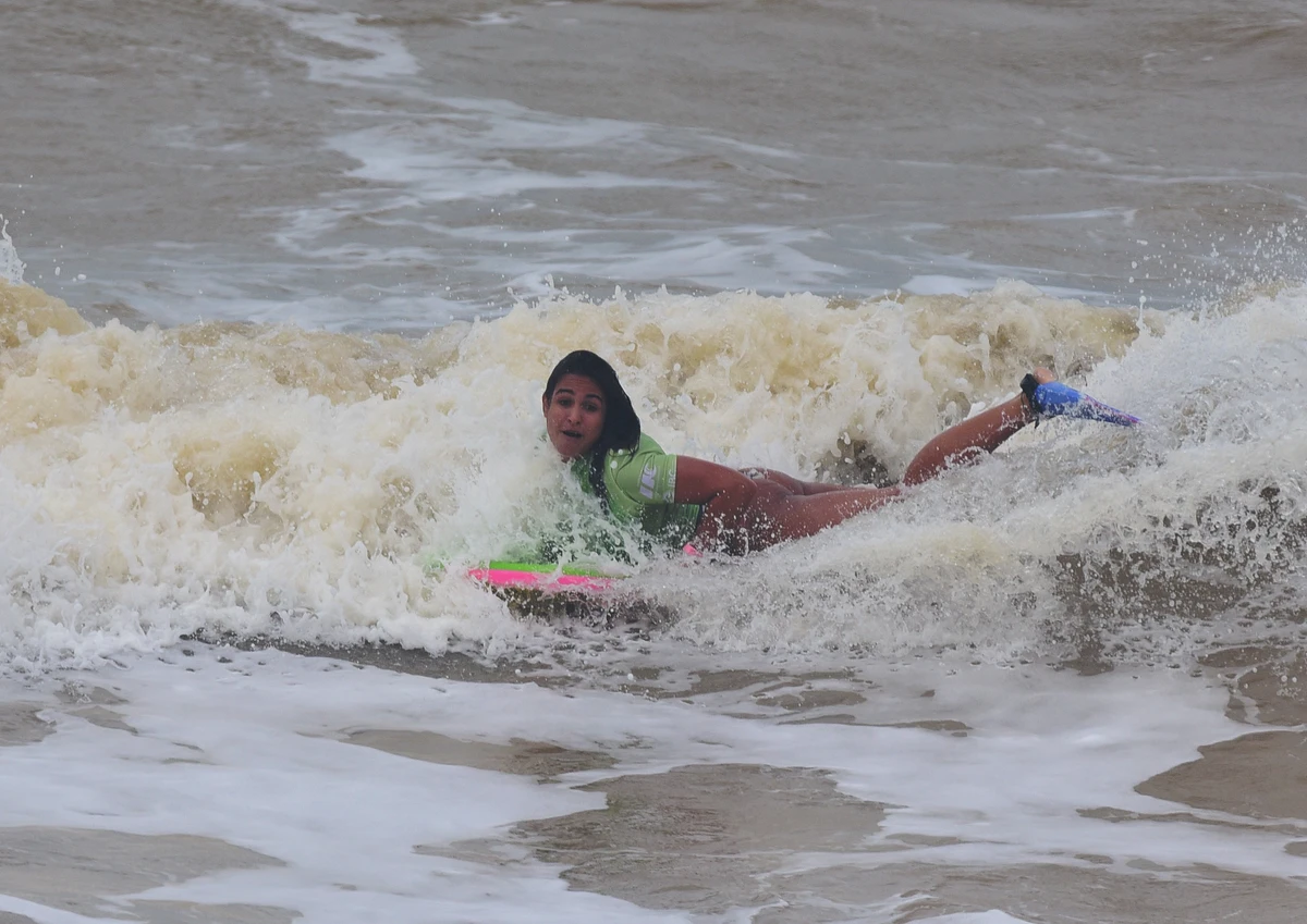 Luna Hardman ganha Mundial de Bodyboarding  em Jacaraípe, Serra por Carlos Alberto Silva