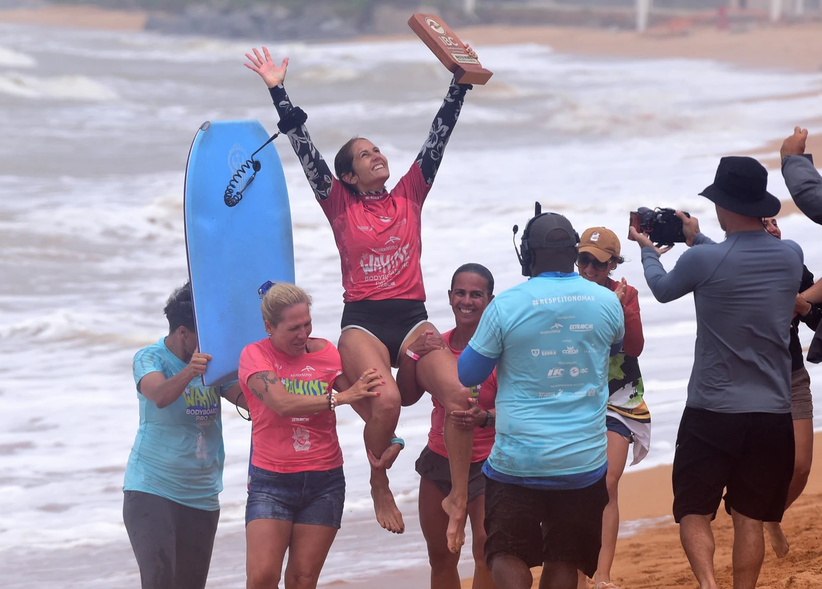 Joselani Amorim ganha Mundial de Bodyboarding  em Jacaraípe, Serra por Carlos Alberto Silva