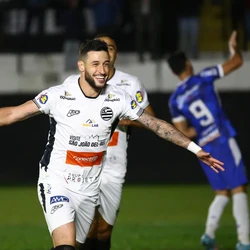 Jogador trabalhou com o técnico Cícero Júnior, no Athletic Club