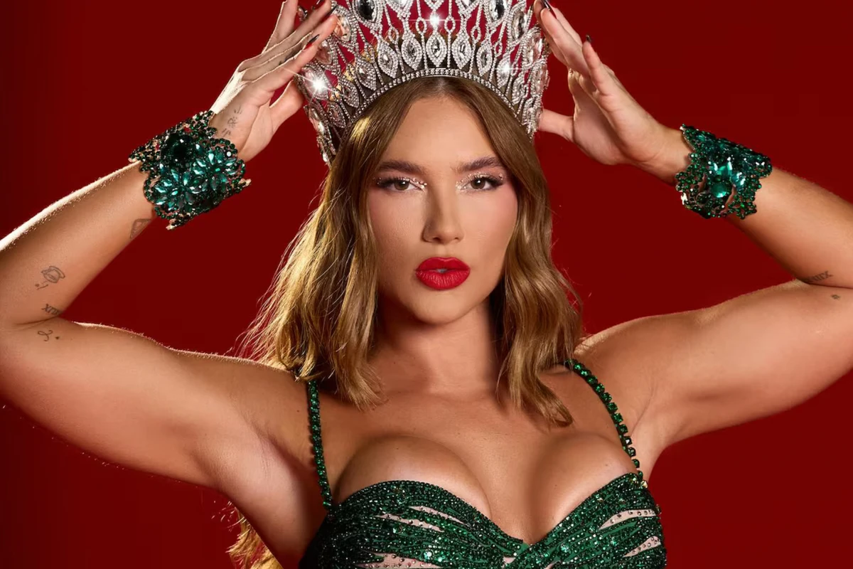 A influenciadora Virgínia Fonseca foi coroada como a nova rainha de bateria da Grande Rio