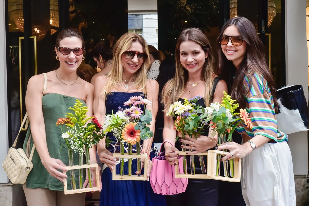 Julia Venturin Loureiro, Giovanna Rosa, Mariana Villas, Ana Lara Grassi