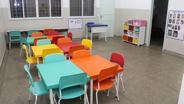 Unidade ficará fechada até sexta (26) para receber barreiras físicas, vedação de ralos e dedetização reforçada; na última terça-feira (23), uma criança foi picada por um escorpião na unidade