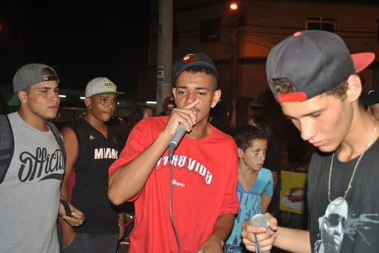 Cesar MC em uma batalha antes da fama