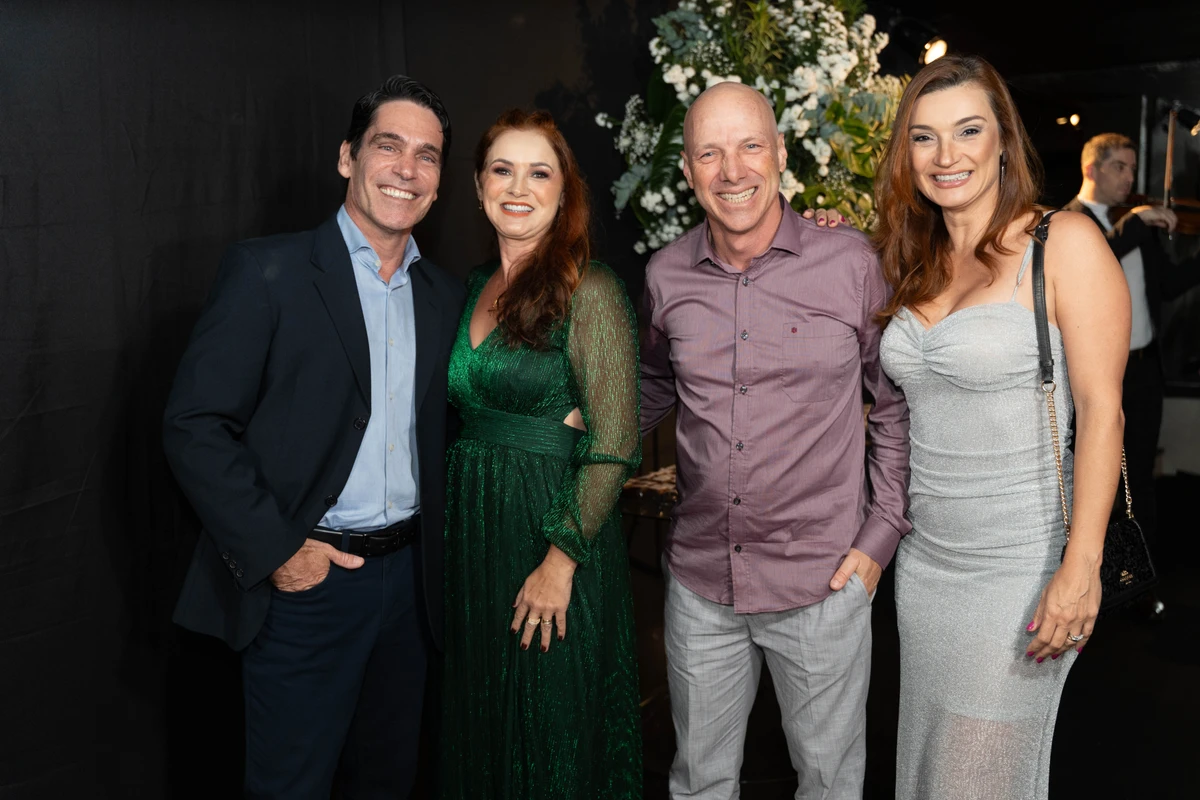 Frederico e Fabi Torezani com Catia Horsts e Fabio Medeiros