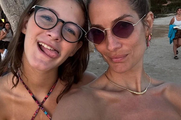 Schynaider Moura e a filha Anne Marie